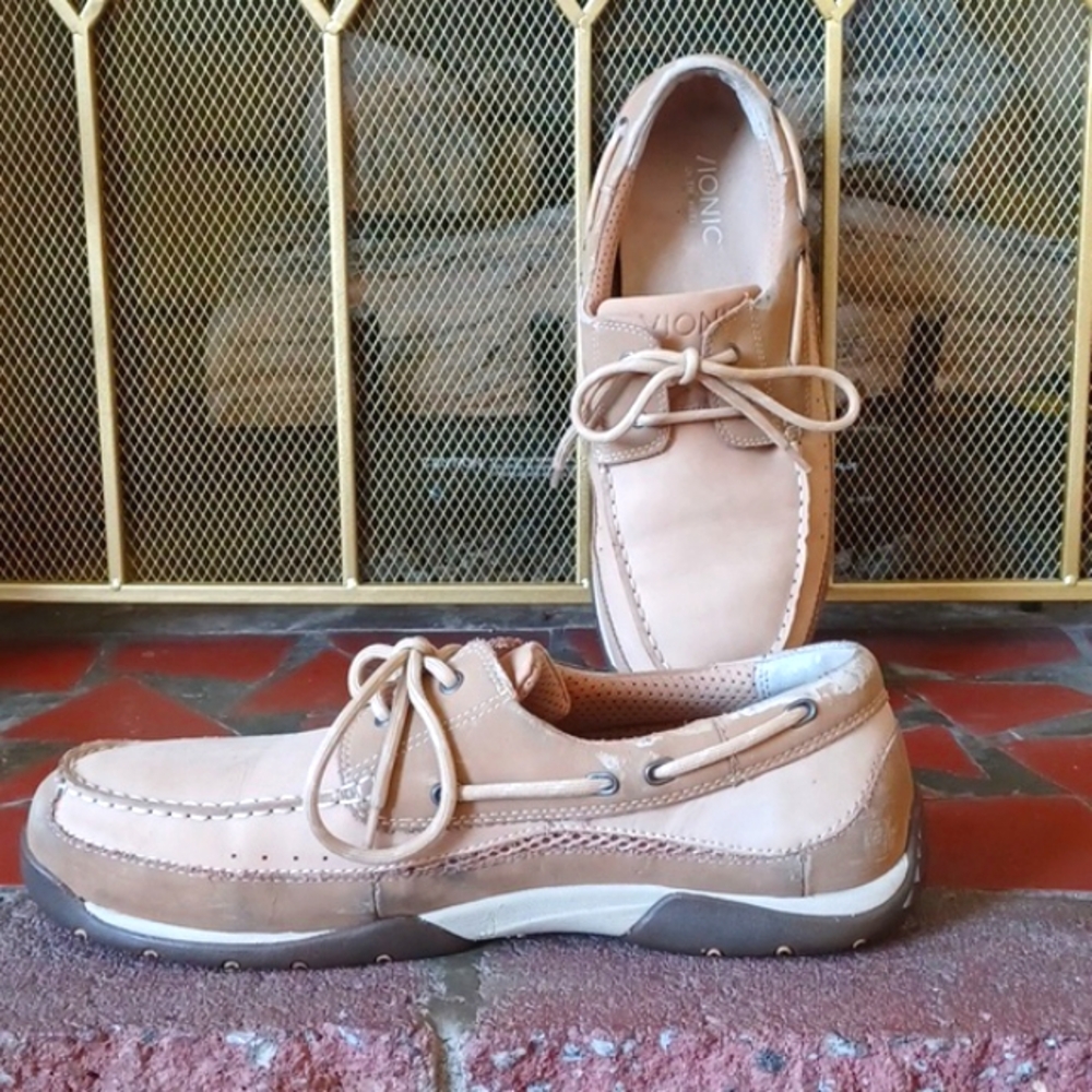 Vionic | Mens-11 Tan Leather Loafers With Arch Support